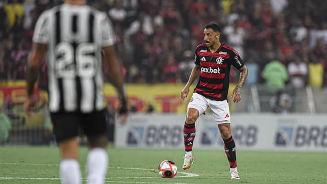 Quarteto do Flamengo entra na mira de Dorival na Seleção
