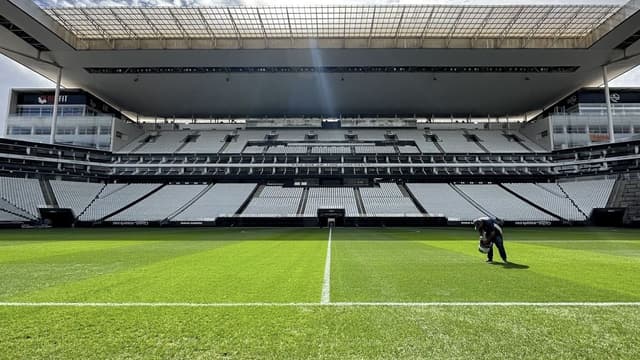 Corinthians faz publicação ‘respondendo’ fala de Abel; veja