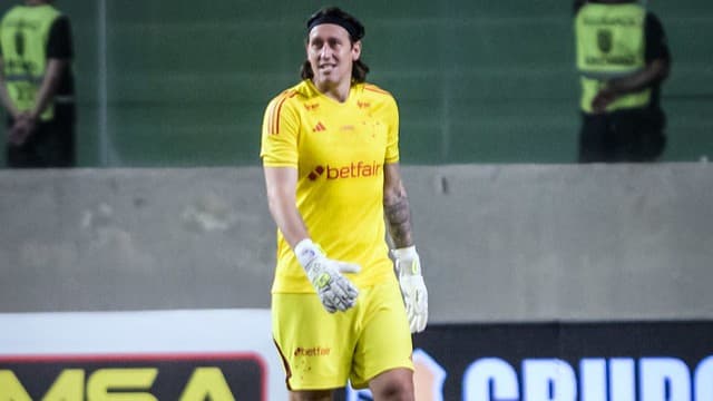 Cássio abre o jogo sobre futuro no Cruzeiro e cita Flamengo e Palmeiras