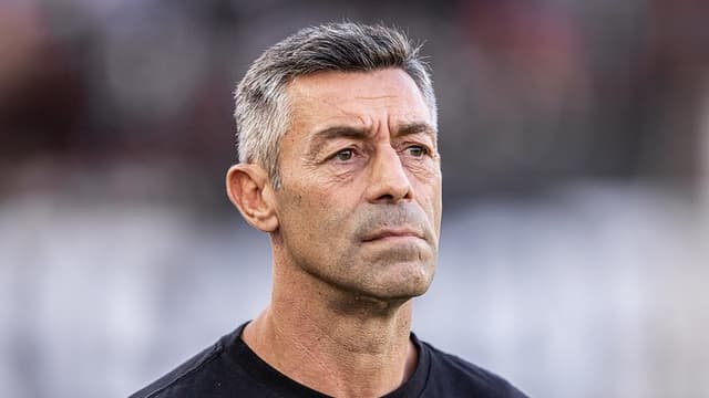 Caixinha não se contentou com vitória e desabafou: ‘Não gostei’