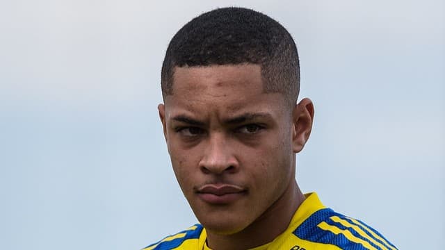 Entidade bate o martelo e Palmeiras recebe aviso de Vitor Roque