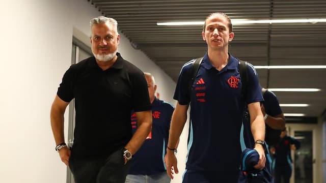 Flamengo confirma e Filipe Luís recebe reforço no ataque; veja