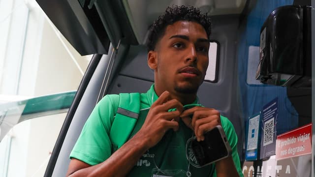 “Até quando?”, diz atacante do Palmeiras vítima de racismo