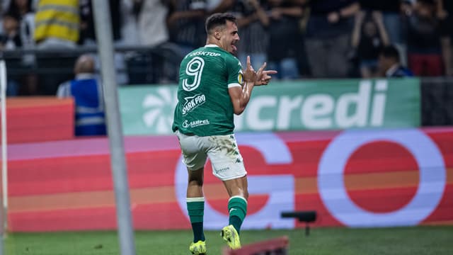 Destaque do Paulistão recusa o Corinthians e assina com o Atlético