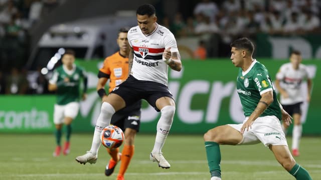 Luciano, do São Paulo, detona árbitro em revés para o Palmeiras