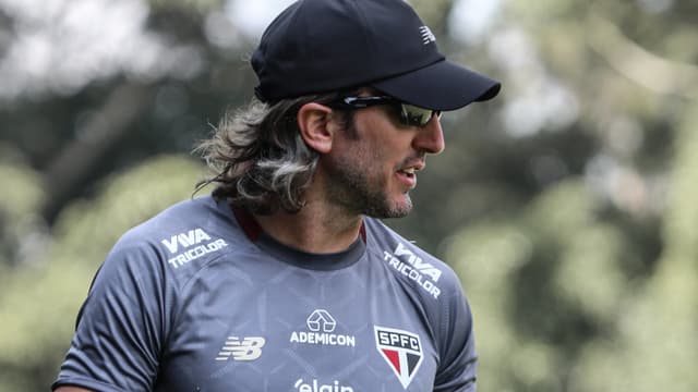 São Paulo confirma mais um titular fora da estreia contra o Sport
