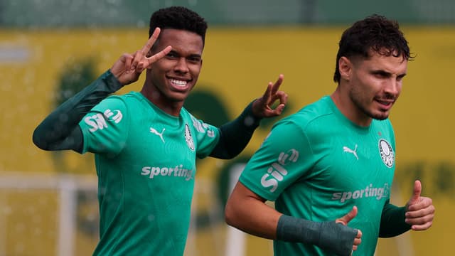 Vôo atrasa e Palmeiras pode ter desfalque contra o Corinthians