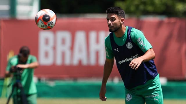 Flaco se vê mais confiante após gols e quer ajudar Palmeiras a fazer história no Paulista