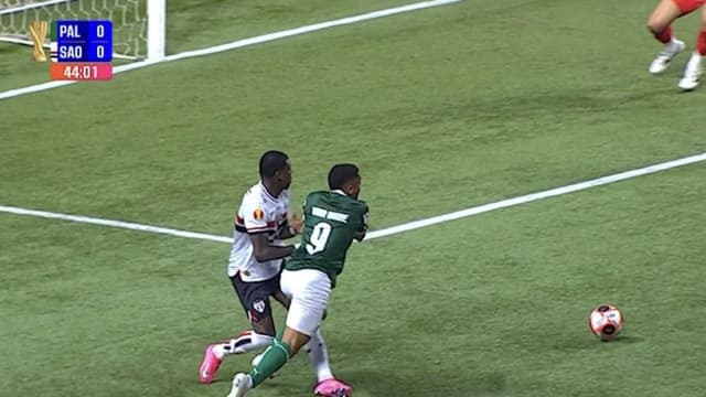 FPF responde o São Paulo sobre lance polêmico para o Palmeiras