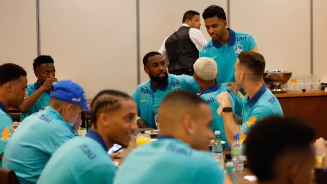 Estreante na Seleção, Wesley cita Gerson como ‘paizão’ no Flamengo