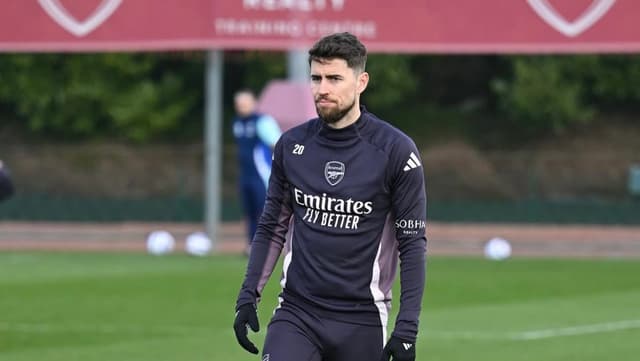 Flamengo e Jorginho seguem conversando; veja detalhes