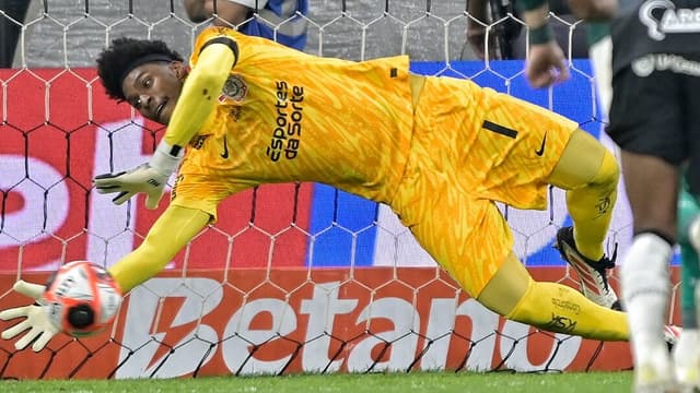 Hugo brilha, Corinthians vence o Paulista e tira tetra do Palmeiras