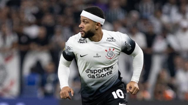 Imprensa holandesa critica atitude de Memphis: ‘brincadeira infantil’