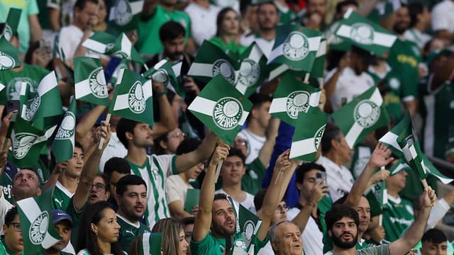 Allianz tem operação especial após show, e Palmeiras registra maior público no ano contra o Corinthians