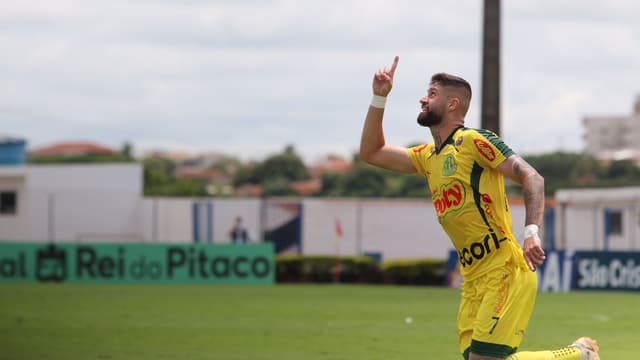 Mirassol anuncia retorno de atacante para disputa do Brasileirão