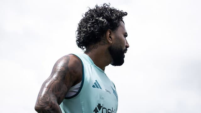 Zagueiro aponta ‘olho gordo’ sobre o Cruzeiro e exalta Gabigol