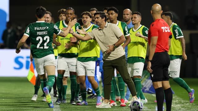Titular do Palmeiras tem nova lesão e Abel mantém ‘improvisação’