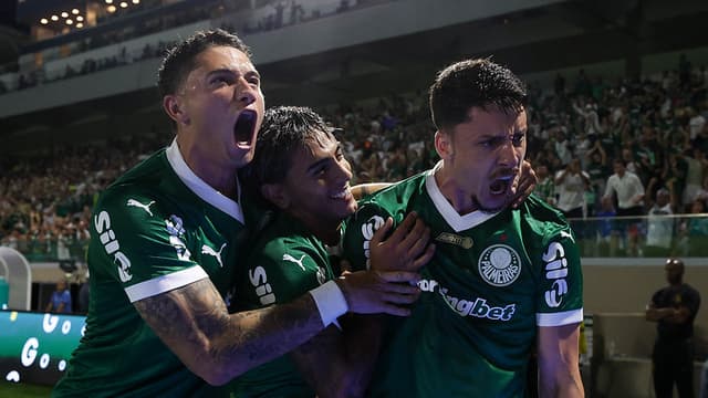 Palmeiras vence o Corinthians com autoridade na Arena Barueri e dá o troco após final do Paulistão