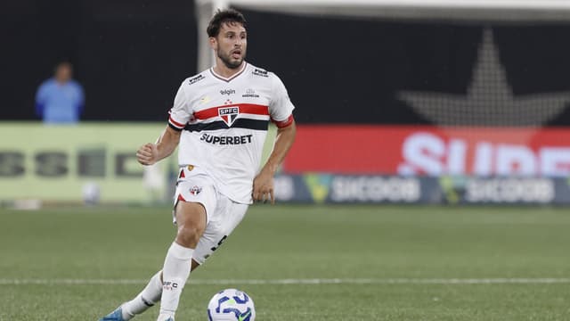 Calleri tem risco de lesão grave e São Paulo se preocupa; entenda