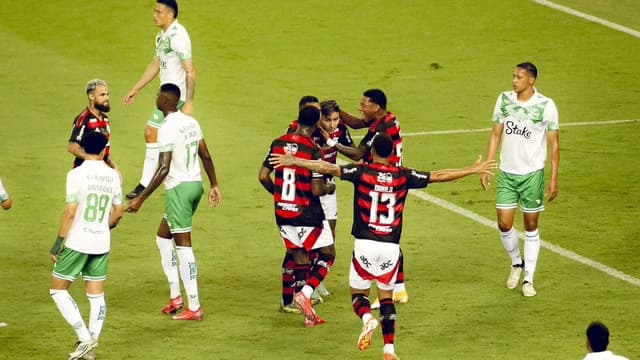 Goleada faz o Flamengo superar números de 16 times da Série A