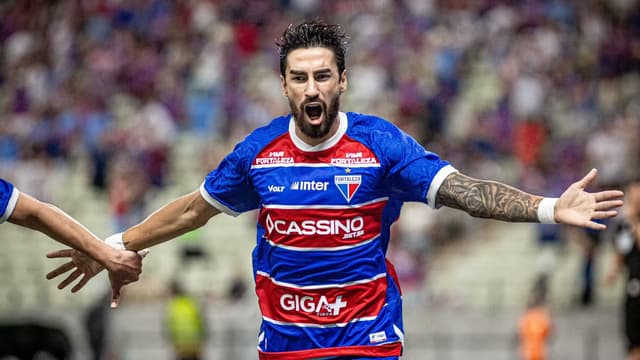 Adversários na Libertadores, Fortaleza e Colo-Colo levam conflito extracampo; entenda