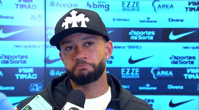 Memphis questiona evolução do Corinthians: ‘tenho dúvidas’
