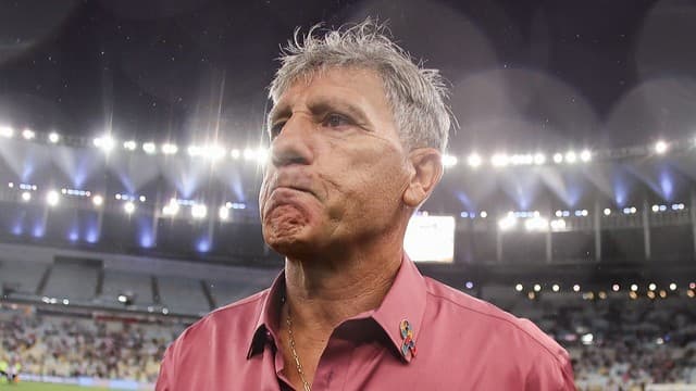 Renato Gaúcho detona torcida do Fluminense e pede apoio