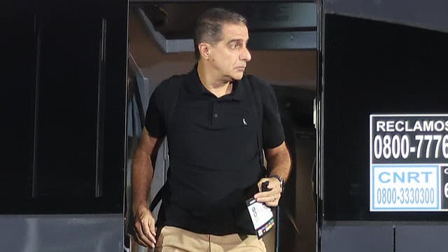 Renato Paiva vai colapsar? Números escancaram má campanha