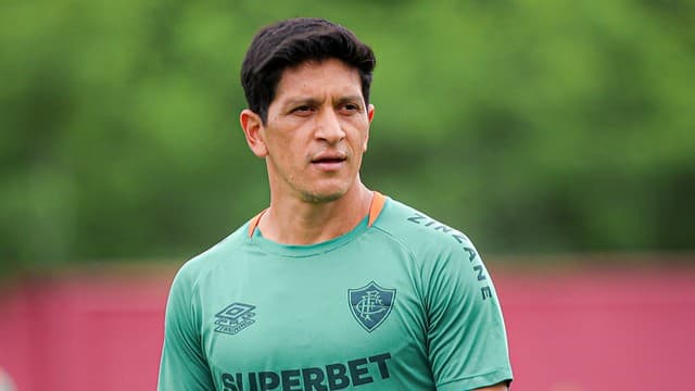 Cano desfalcará Fluminense por tempo indeterminado