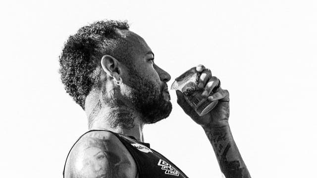 Neto não perde oportunidade e ataca Neymar: ‘Estão felizes?’