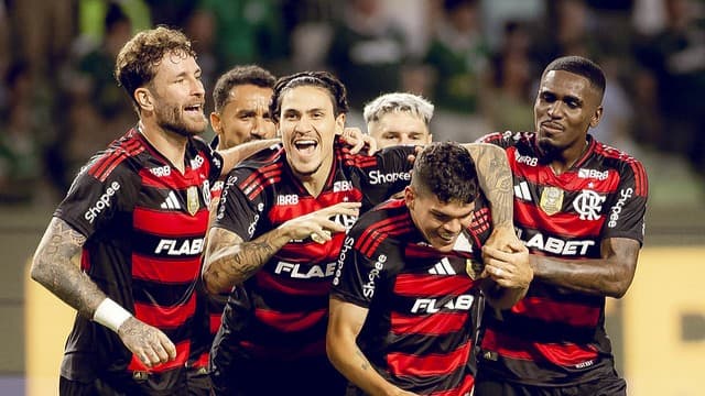 Flamengo bate recorde em convocados por Ancelotti; veja lista