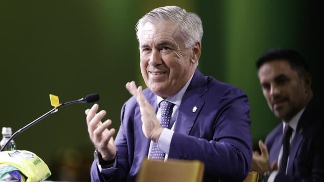 Zico frustrou Ancelotti, que confessou algo sobre ídolo do Flamengo
