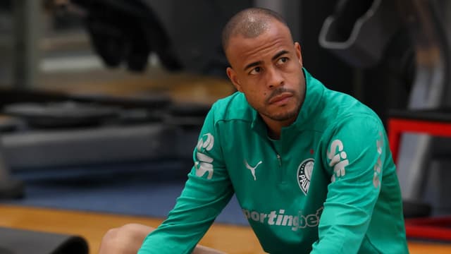 Mayke tem futuro incerto no Palmeiras pode reforçar rival após o Mundial de Clubes
