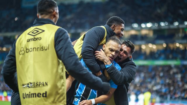 Grêmio acerta permanência de ‘estrela’ por mais dois anos; veja