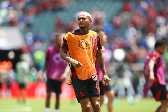 Flamengo venderá Wesley por no mínimo R$ 190 milhões, diz José Boto