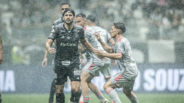 Atlético e Internacional carregam números curiosos antes de confronto; veja