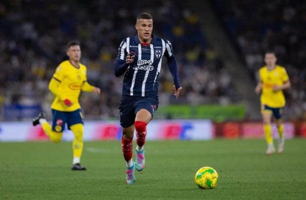 Novo Richard Ríos? Palmeiras avalia contratação de volante colombiano