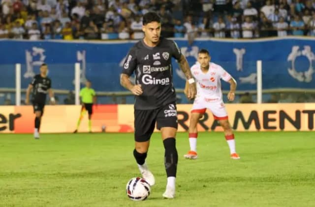 Juventude reforça defesa com zagueiro Luan Freitas, do Fluminense