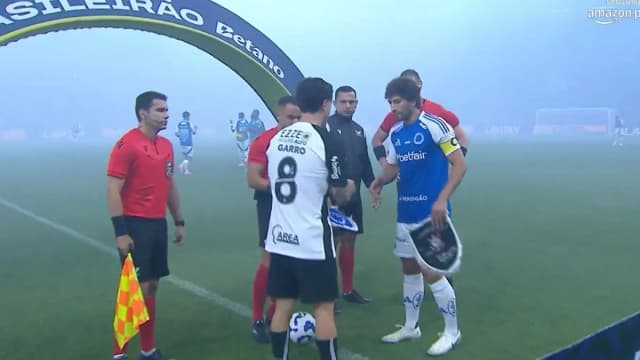 CBF divulga áudio do VAR sobre expulsão em Cruzeiro x Corinthians