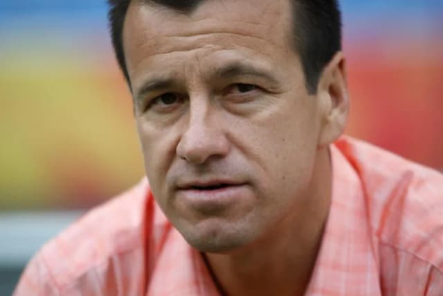 Dunga diz que Vini Jr é líder técnico e aponta Casemiro como referência na Seleção