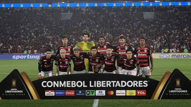 Flamengo usará uniforme principal na final da Libertadores contra o Palmeiras em Lima
