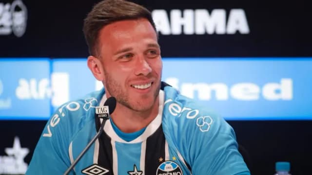Arthur elogia Cássio após Grêmio x Cruzeiro e destaca atuação do goleiro no Brasileirão