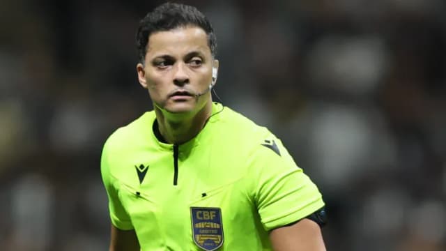 PC de Oliveira critica pênalti de Sávio Pereira Sampaio em Atlético-MG x Fortaleza