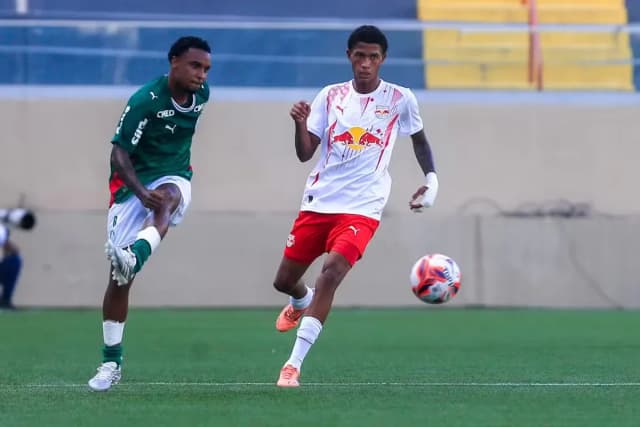 Red Bull Bragantino e Palmeiras duelam por vaga na final do Sub-20