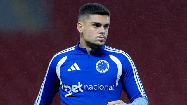 Gabriel Pec e zagueiro do Inter: veja conversa após lesão no Cruzeiro