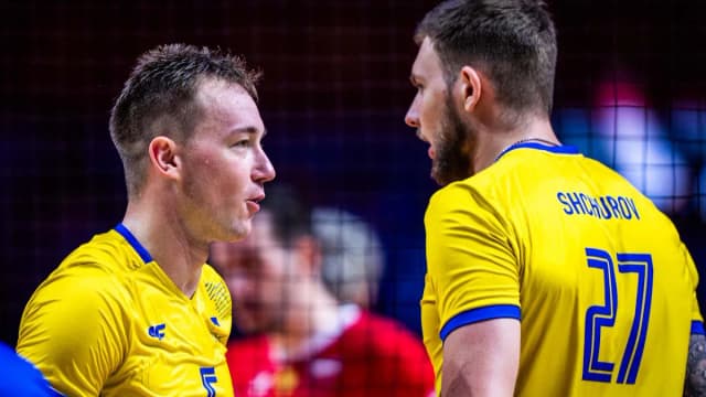 Vôlei na VNL: atleta ucraniano erra saque de forma bizarra e gera risadas na fase final