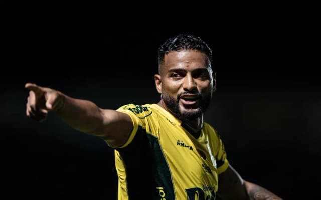 Reinaldo comenta futuro no Mirassol e sonha com Seleção após vaga na Libertadores