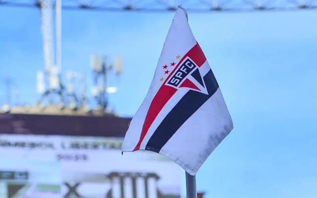 Grupos políticos do São Paulo reorganizam bases para pleito de 2026