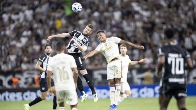 Flamengo recebe Ceará no Maracanã após conquista da Libertadores