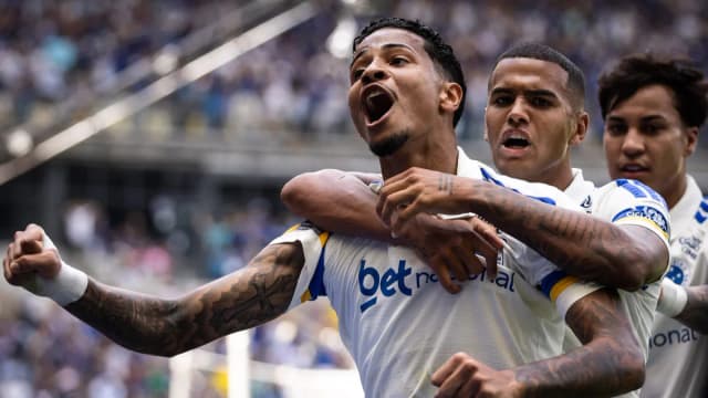 Cruzeiro divulga lista de 50 inscritos para oitavas da Libertadores contra o Flamengo